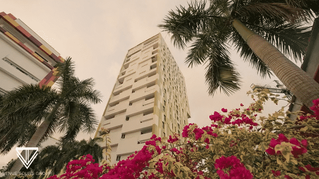 Bar, Lounge and Restaurant