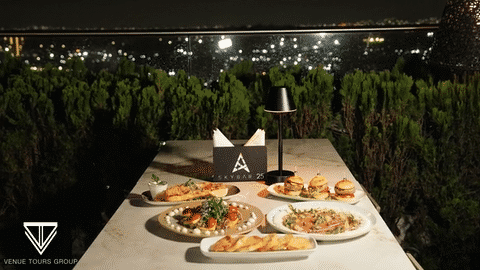 Bar, Restaurant & Lounge