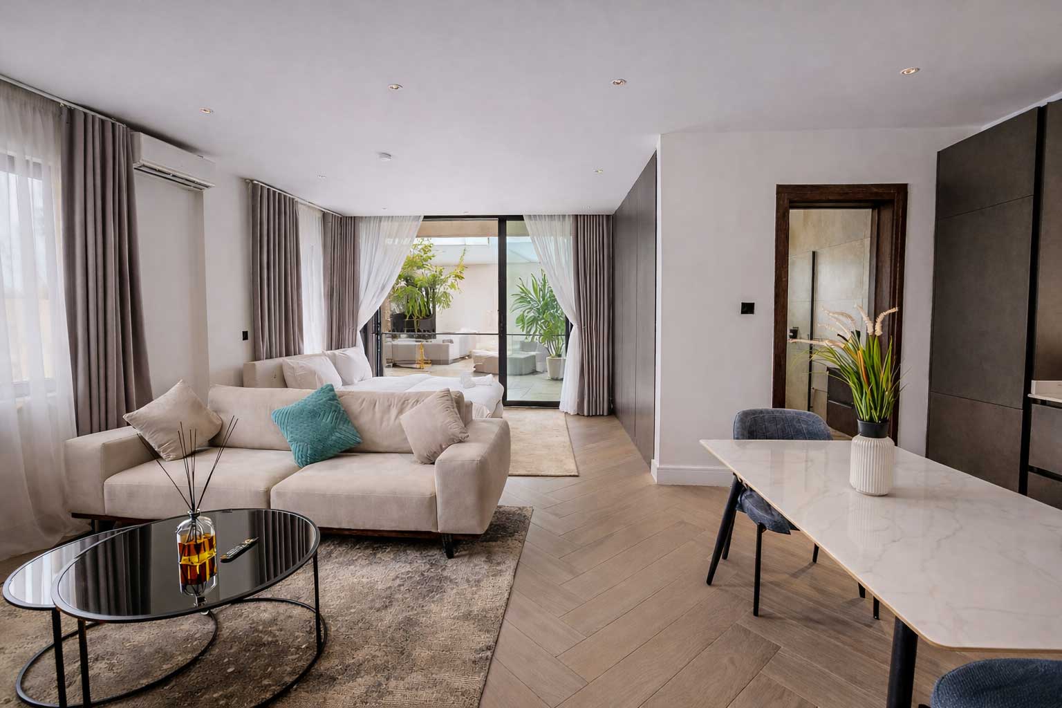 VVS Apartments